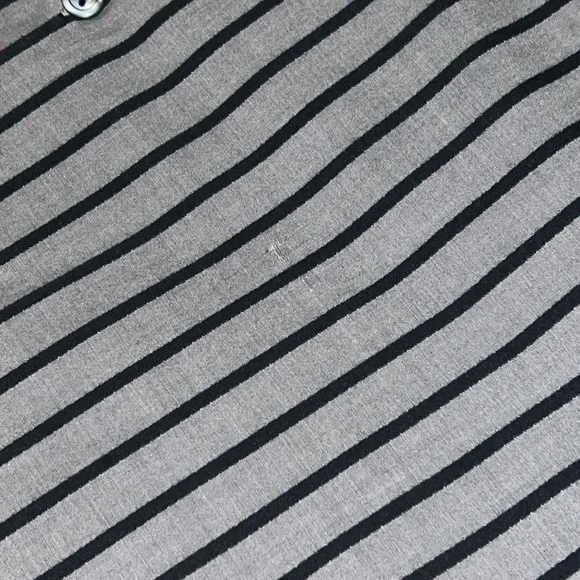 LONG SLEEVE BUTTON UP SHIRT (XL) - Picture 13 of 13